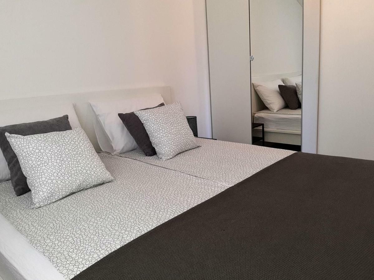 Apartment Pepina Vodice Luaran gambar