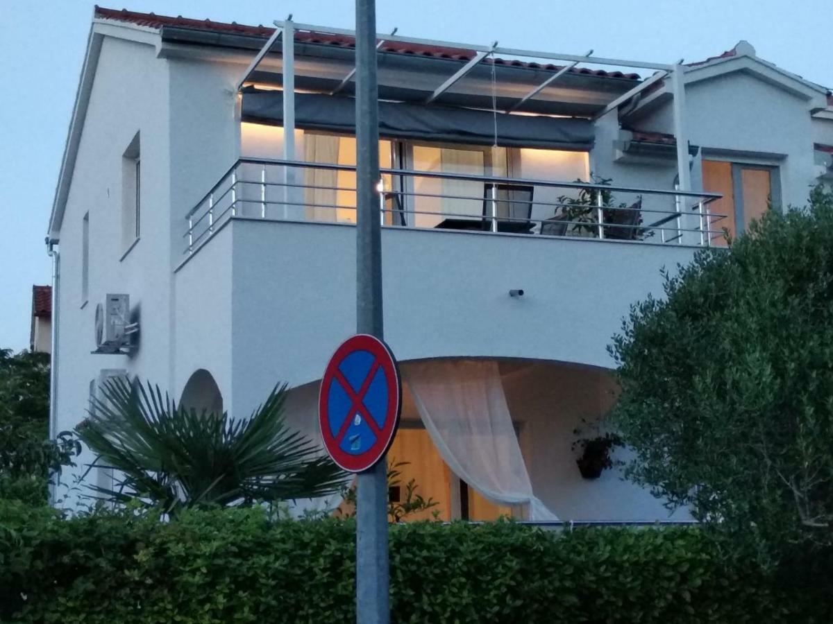 Apartment Pepina Vodice Luaran gambar